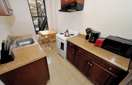 Upper East Side Apartment | The York Vibe 8657