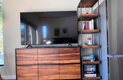 South Pasadena Apartment | The Zen Haven ~Stylish Mid-Century Modern Studio
