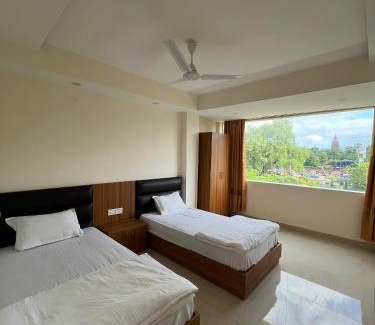 Bodh Gaya Hotel | The ZEN INN , Pure veg hotel in Bodhgaya
