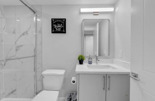 Southeast Calgary Apartment | TheCozyNest
