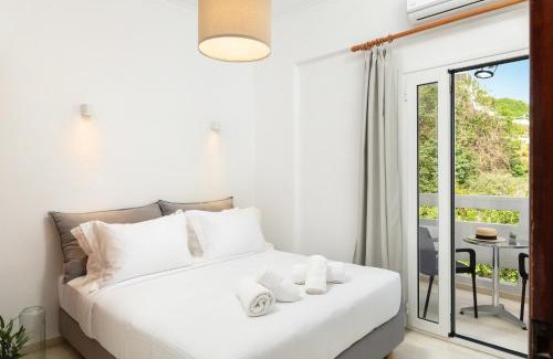 Kato Stalos Apartment | Thelèsi Apartments, 100m from the beach