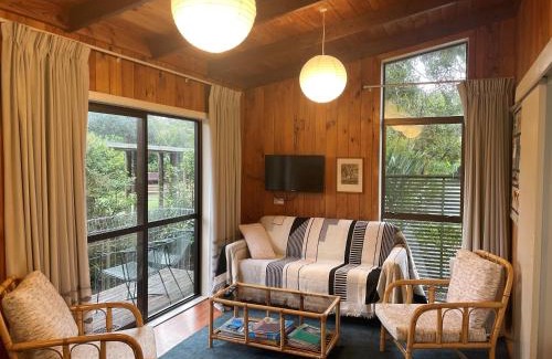 Waikanae House | Theo's Cottage