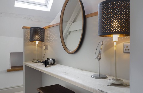 Minchinhampton House | These beautiful properties have been refurbished to an impeccable standard.