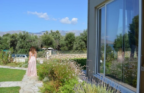 Paliovarka Hotel | Thesmos Village