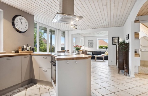 Vibæk Strand House | "Thiokk" - 500m from the sea by Interhome