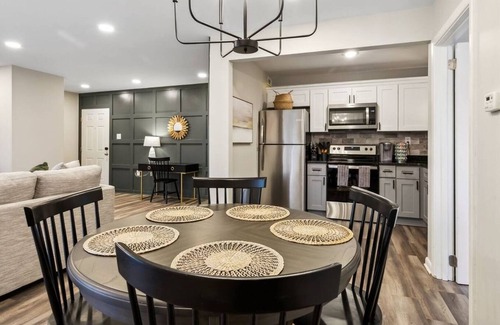Hampton Apartment | This apartment is a 1 bedroom(s), 1 bathrooms, located in Hampton, VA.
