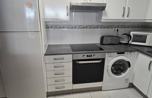 Benalmadena Apartment | This apartment is in the centre of the village and has a south facing balcony.