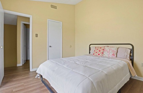 Lake Charles Apartment | This apartment is a 2 bedroom(s), 2 bathrooms, located in Lake Charles, LA.
