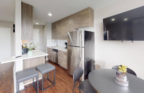 East Falls Apartment | This apartment is a 2 bedroom(s), 1 bathrooms, located in Philadelphia, PA.