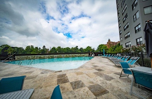 East Falls Apartment | This apartment is a 2 bedroom(s), 1 bathrooms, located in Philadelphia, PA.