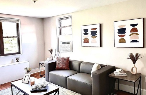 Germantown Apartment | This apartment is a 1 bedroom(s), 1 bathrooms, located in Philadelphia, PA.