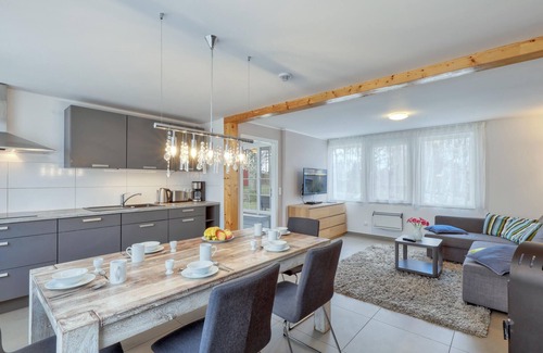 Wustrow House | This beautiful and comfortable vacation home welcomes you to the Großer Pälitzsee.