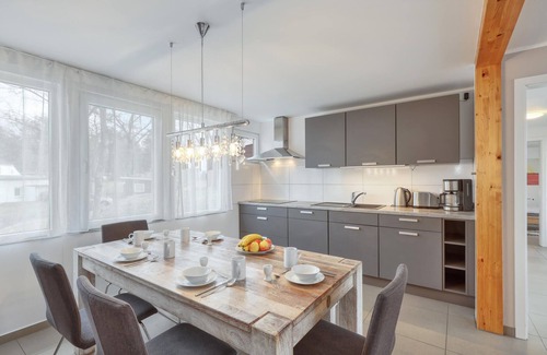 Wustrow House | This beautiful and comfortable vacation home welcomes you to the Großer Pälitzsee.