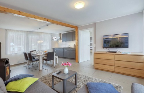 Wustrow House | This beautiful and comfortable vacation home welcomes you to the Großer Pälitzsee.
