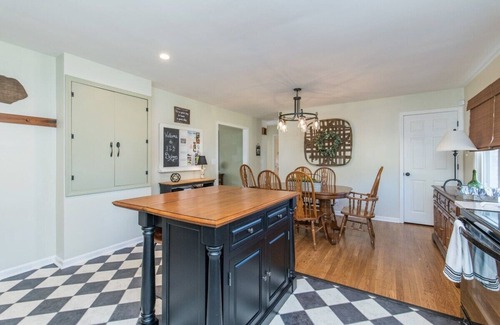Harrodsburg House | This house is a 2 bedroom(s), 1 bathrooms, located in Harrodsburg, KY.