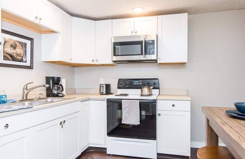 Frankfort House | This house is a 2 bedroom(s), 1 bathrooms, located in Frankfort, KY.