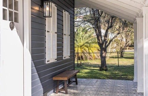 Ono Island House | This house is a 2 bedroom(s), 1 bathrooms, located in Pensacola, FL.