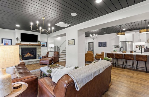 Frankfort House | This house is a 3 bedroom(s), 2.5 bathrooms, located in Frankfort, KY.