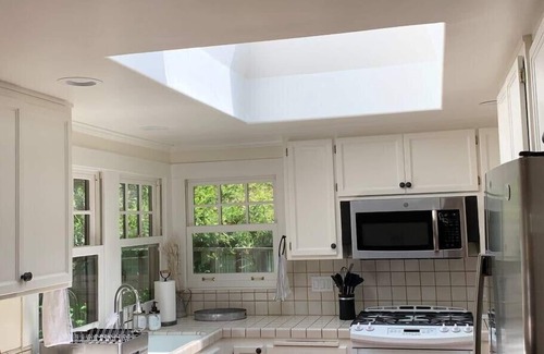 Kenwood House | This house is a 4 bedroom(s), 2.5 bathrooms, located in Santa Rosa, CA.