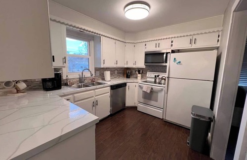 Rose Hill House | This house is a 5 bedroom(s), 2 bathrooms, located in Rose Hill, KS.