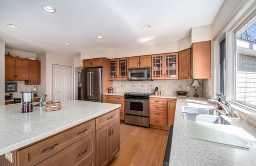 Harbor Springs House | This house is a 3 bedroom(s), 2 bathrooms, located in Harbor Springs, MI.