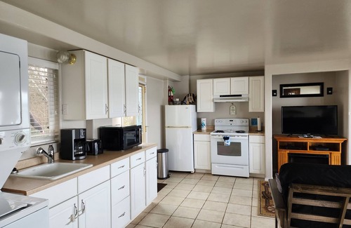 Coos Bay Condo | This is the Lower Unit ,of our 2 unit condo on the Bay.