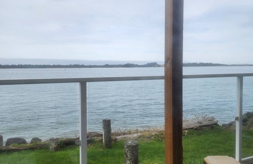 Coos Bay Condo | This is the Lower Unit ,of our 2 unit condo on the Bay.