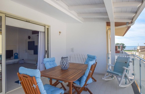 Caucana-finaiti-casuzze-finaiti Nord House | This lovely vacation home is wonderful for those who want to experience the sea.