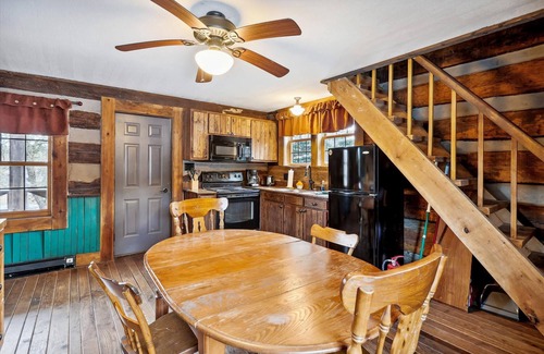 Davis House | This one is so special. You have to see it to believe it.