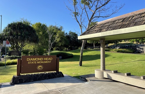 Diamond Head - Kapahulu - St. Louis House | This property is no longer available.