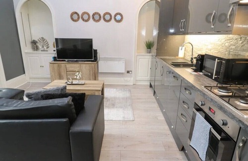 Wakefield Apartment | This serviced apartment is a 1 bedroom(s), 1 bathrooms, located in West Yorkshire, England.