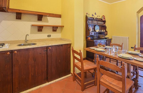 Drapia Apartment | This spacious and well distributed vacation apartment offers you and your family a view of the Tyrrh