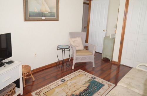 Dennisville Condo | This unit has the best of all worlds that Sea Isle City has to offer