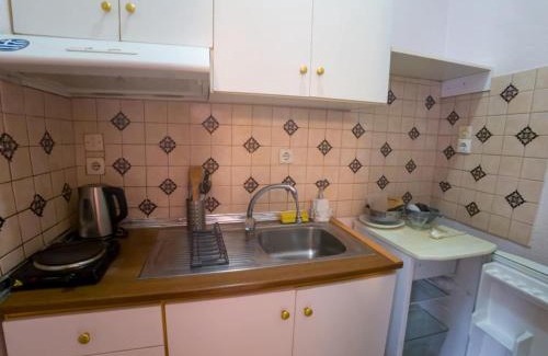Limenaria Apartment | Thoma-is Studios