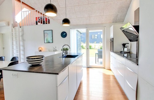 Kelstrup House | "Thorfin" - 200m from the sea by Interhome