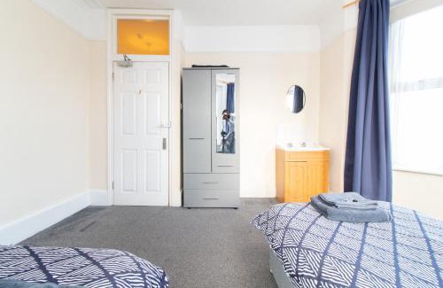 Shirley House | Thornbury Guest House Room 5