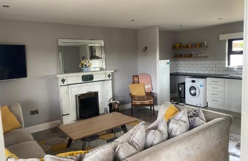 Lisnagunogue Apartment | Thornstown Gate Cottage