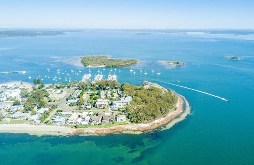 Soldiers Point Resort | Thou Walla Sunset Retreat