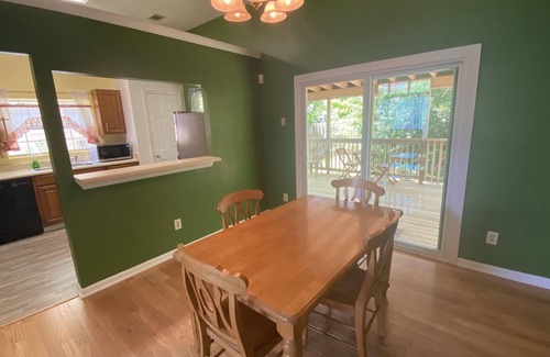 Johns Creek House | Three Bedroom Alpharetta House