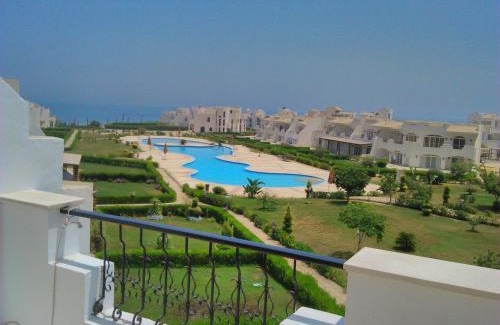 Ataqah Apartment | Three-Bedroom Apartment at Louly Beach Resort