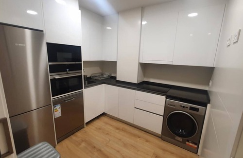 Gijon City Centre Apartment | Three Bedroom Apartment