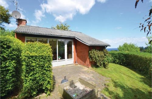 Asserballeskov House | Three-Bedroom Holiday Home In Sydals