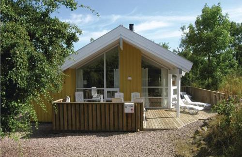 Sandkaas House | Three-Bedroom Holiday Home In Allinge