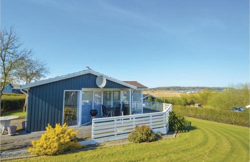 Vikær Strand House | Three-Bedroom Holiday Home In Haderslev