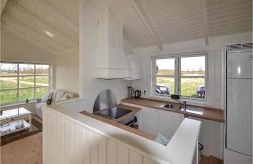 Grenaa House | Three-Bedroom Holiday Home In Grenaa