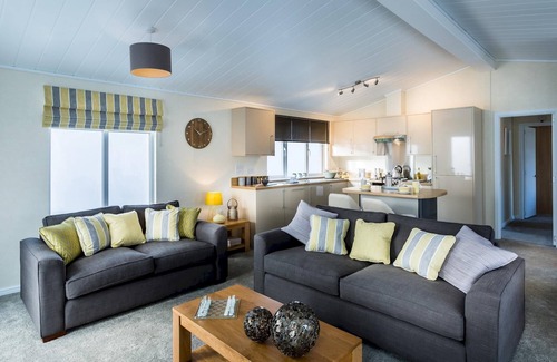 King's Lynn House | Three Bedroom Lodge 12