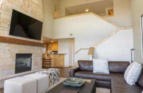 Park City Apartment | Three Bedroom Penthouse at the base of Canyons