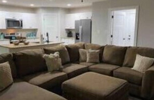 Bowling Green House | Three bedroom residential home perfectly located