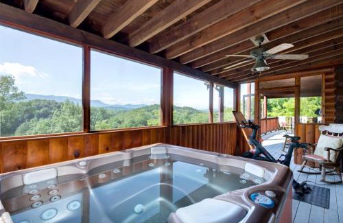 Dandridge House | Three Homes- Smoke Rise Lodge and Barn Poppy's Plc
