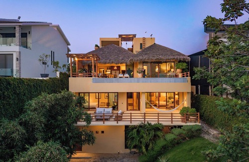 Santa Maria Huatulco Villa | Three King Suites, Private Pool, Massage Room & Panoramic Ocean Views